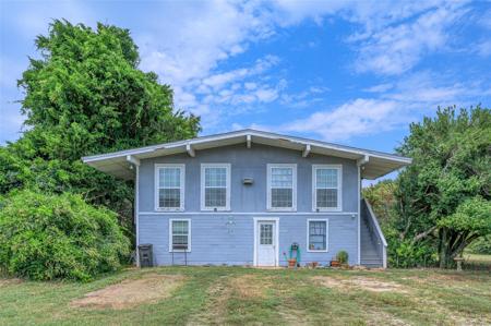 640 Rose Circle