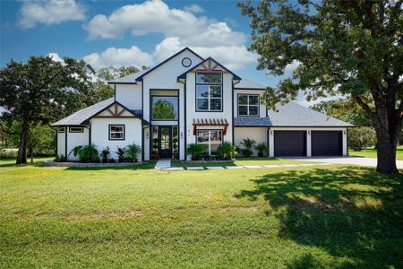 816 Kiowa Drive E