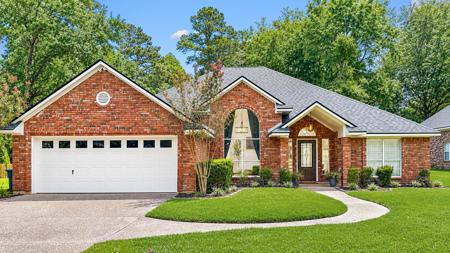 107 Spy Glass Hill Drive