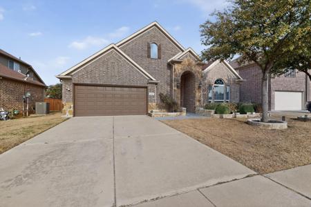 2405 Hammock Lake Drive