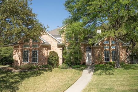 405 Leigh Court