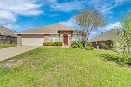 305 Woodridge Drive