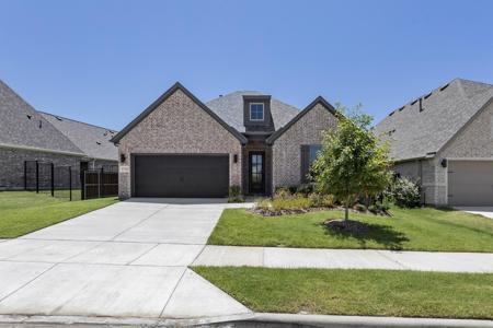 1733 Hillside Stroll Drive