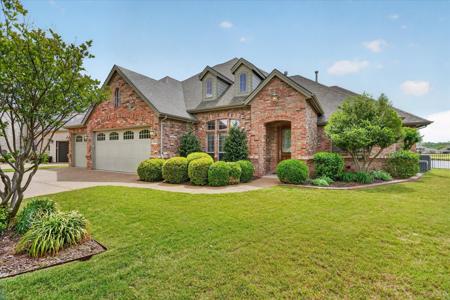 2312 Marseilles Court