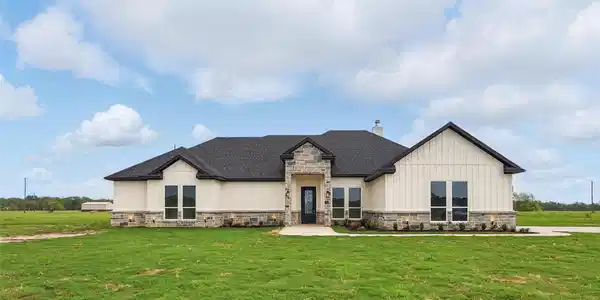 110 SE Private Rd 3178