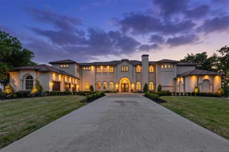 141 Cherokee Boulevard