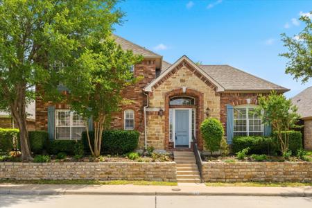 946 Briar Oaks Drive