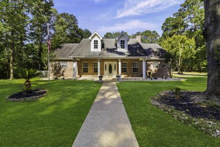 17 Cottonwood Road