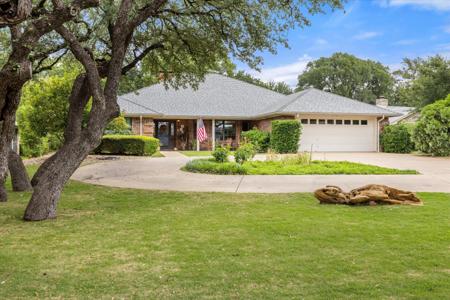 3808 Fairway Drive