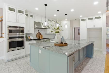 4133 Amhurst Drive