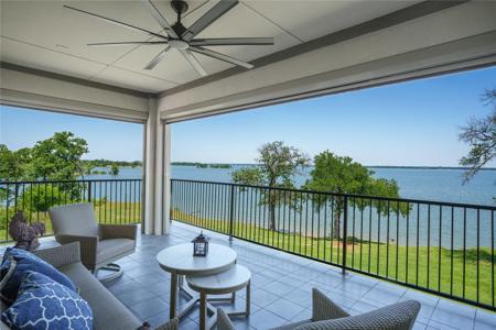 500 Waters Edge Drive