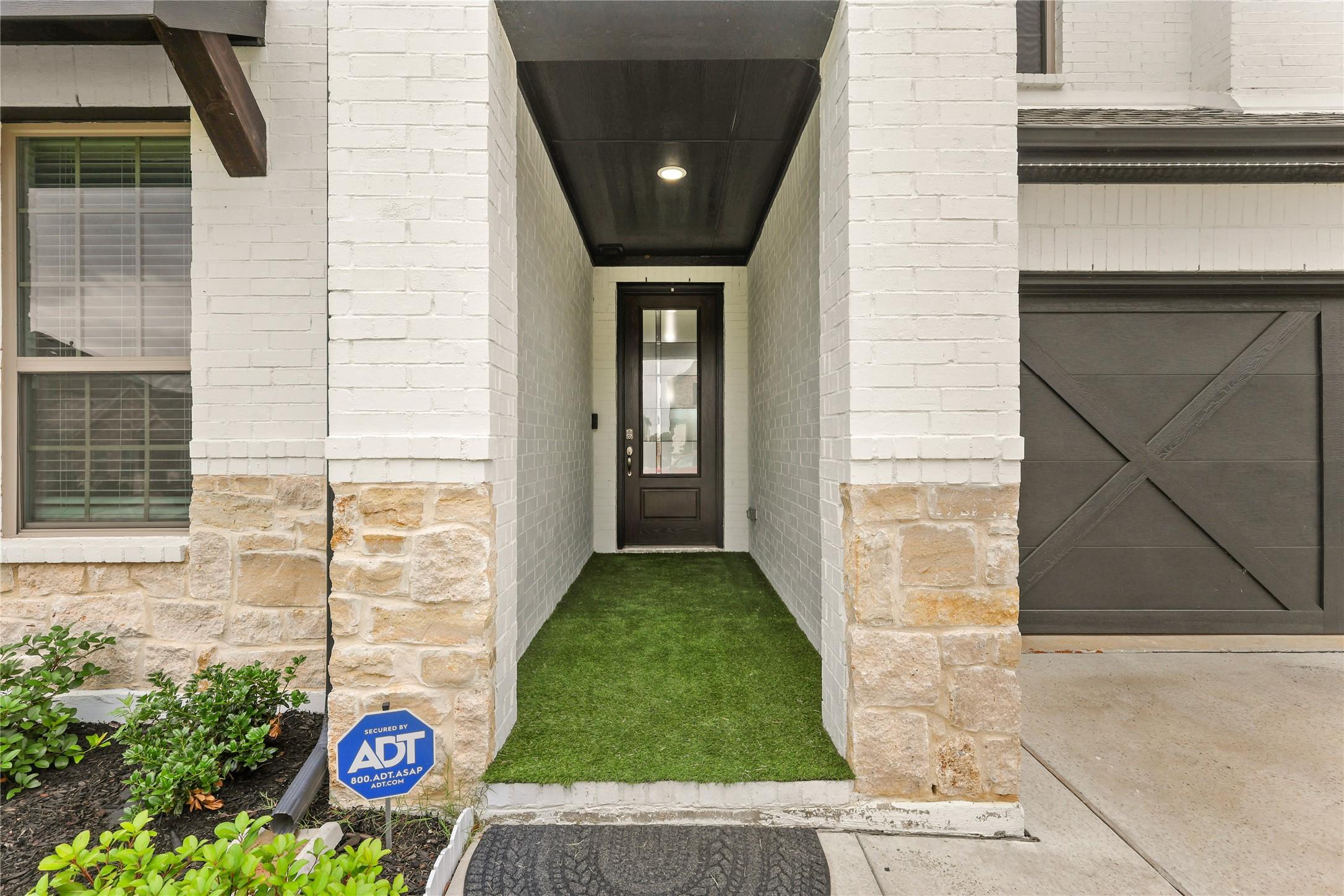 Image 4