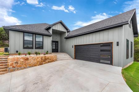 2201 Christine Drive