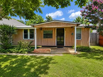 3229 Hiawatha Trail
