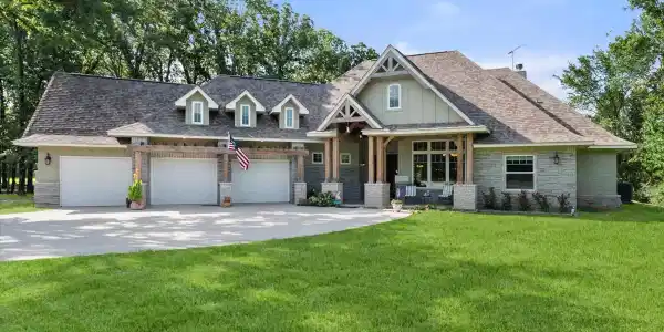 930 Waters Edge Drive