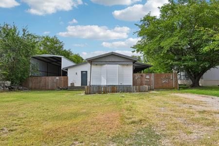 1428 Sheri Lane N