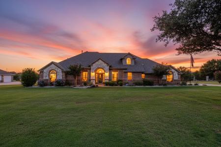 9325 Harbour View Lane