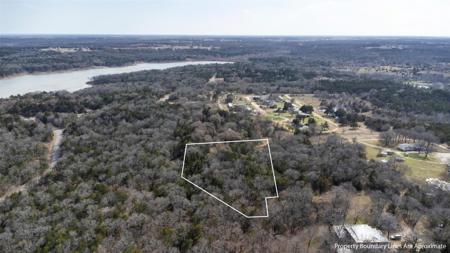 4 Acres Tiffany Lane