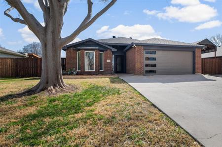 1140 Lake Haven Drive