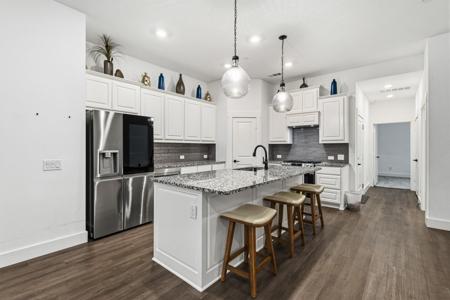 7227 Calistoga Lane