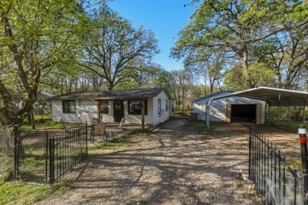 9747 Navajo Lane