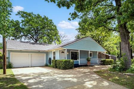 1125 Doe Run Road