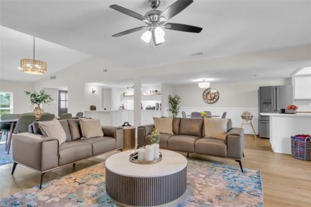 4821 Brandenburg Lane