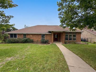 3434 Hightrail Lane