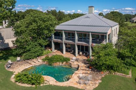 261 Panorama Circle