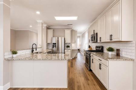 2617 Cowboy Trail