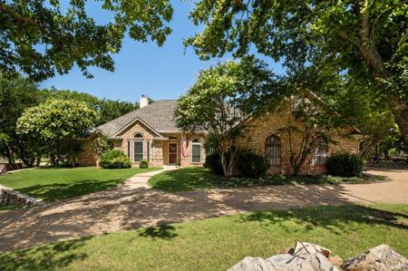 222 Hart Court