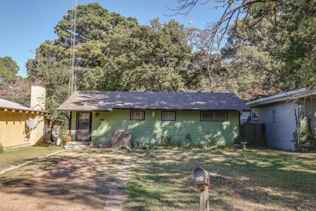 9849 Shawnee Lane