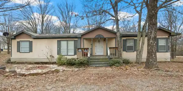 418 Broken Bow