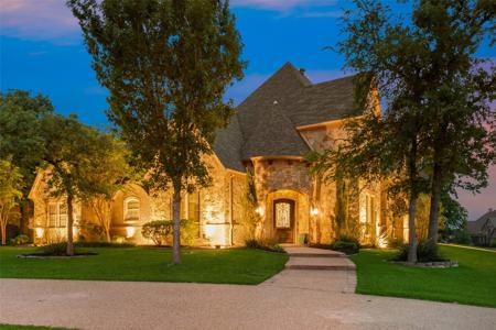 5841 Lakeside Drive