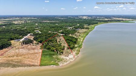 8424 Edgewater Drive