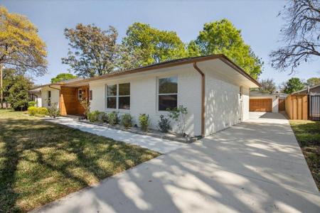 6746 Braeburn Drive