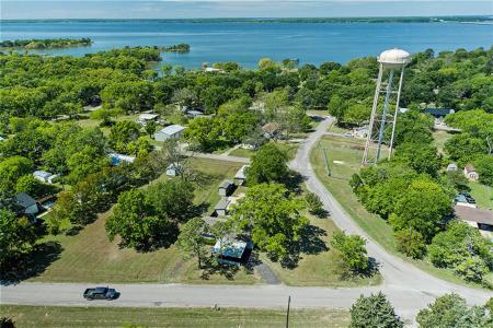 552 Oak Leaf Trail