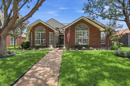 1324 Falcon Drive