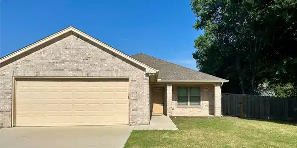 134 Dennis Drive