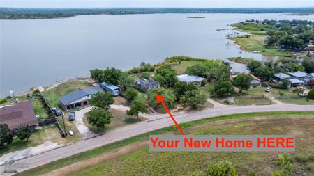 835 Comanche Trail