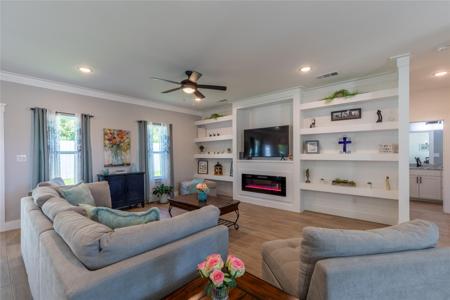 5523 Firewood Trail