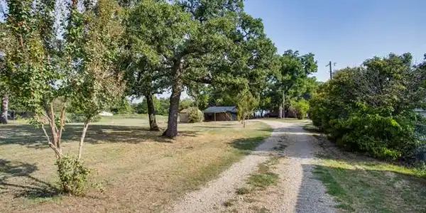 7150 Briar Road