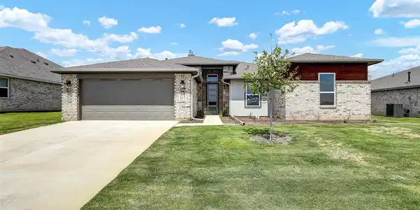 817 Topaz Trail