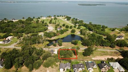 711 Clubview Drive