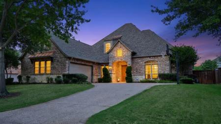 3410 Lake Creek Trail