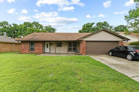 2919 Panhandle Drive