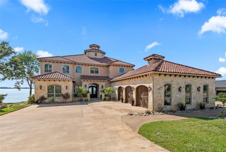 204 Pinnacle Club Place