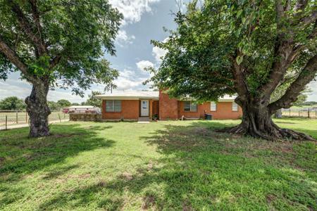 716 County Road 4757
