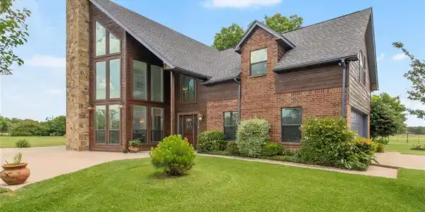 608 Sunset Point
