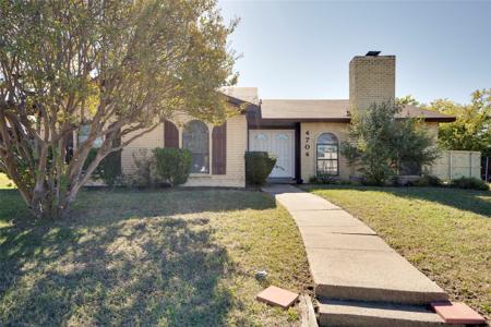4704 Pemberton Lane
